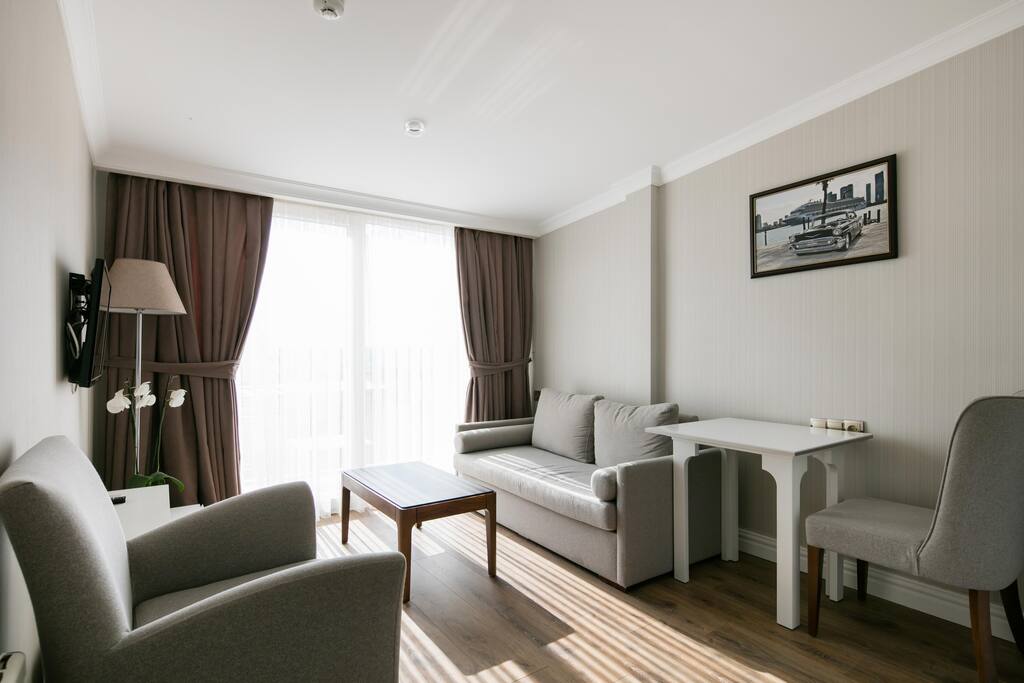 Living room full photo