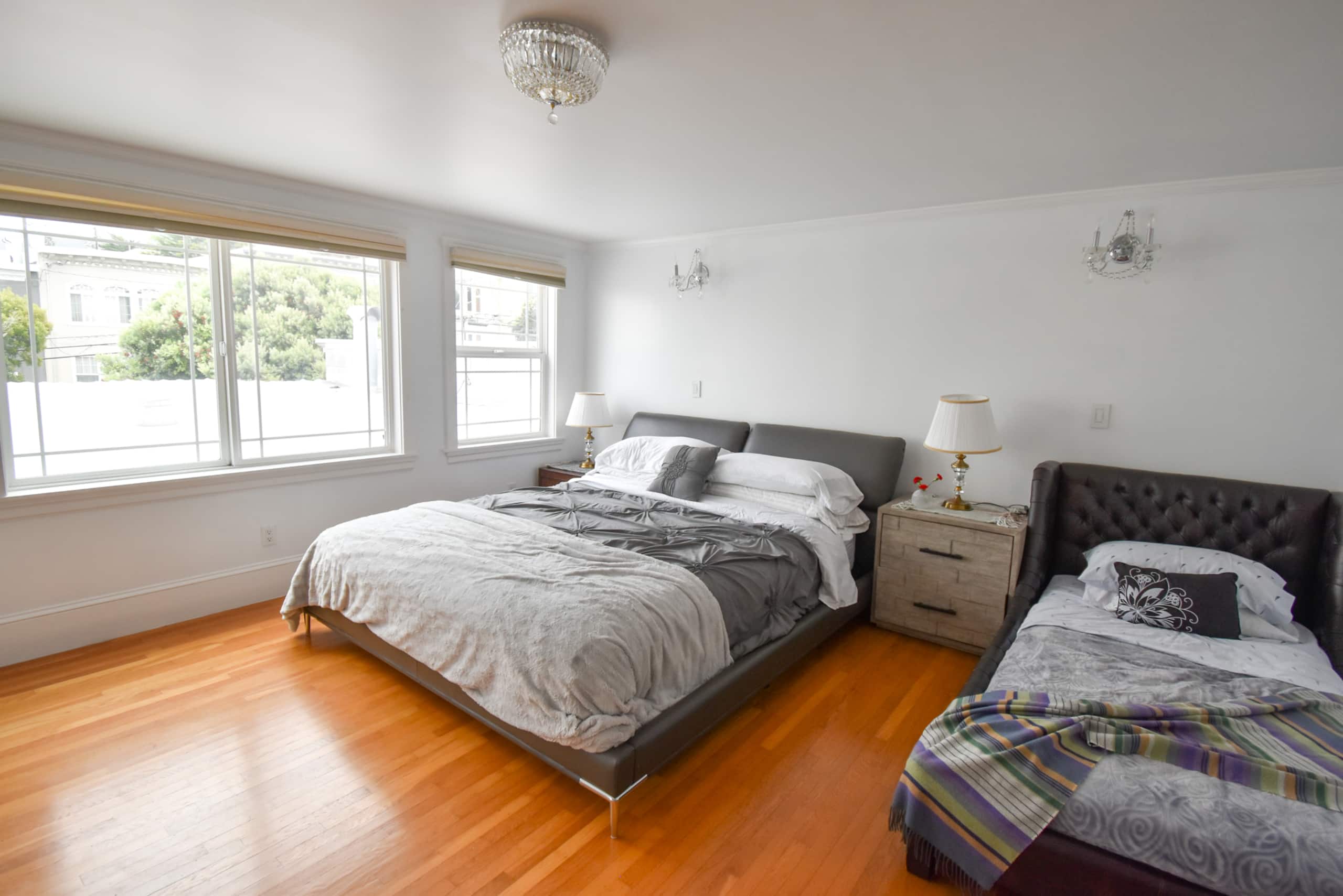 Home in San Francisco · ★4.77 · 4 bedrooms · 8 beds · 2.5 baths - Image 21