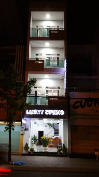 Entire house consisting of 7 apartments of Studio type.