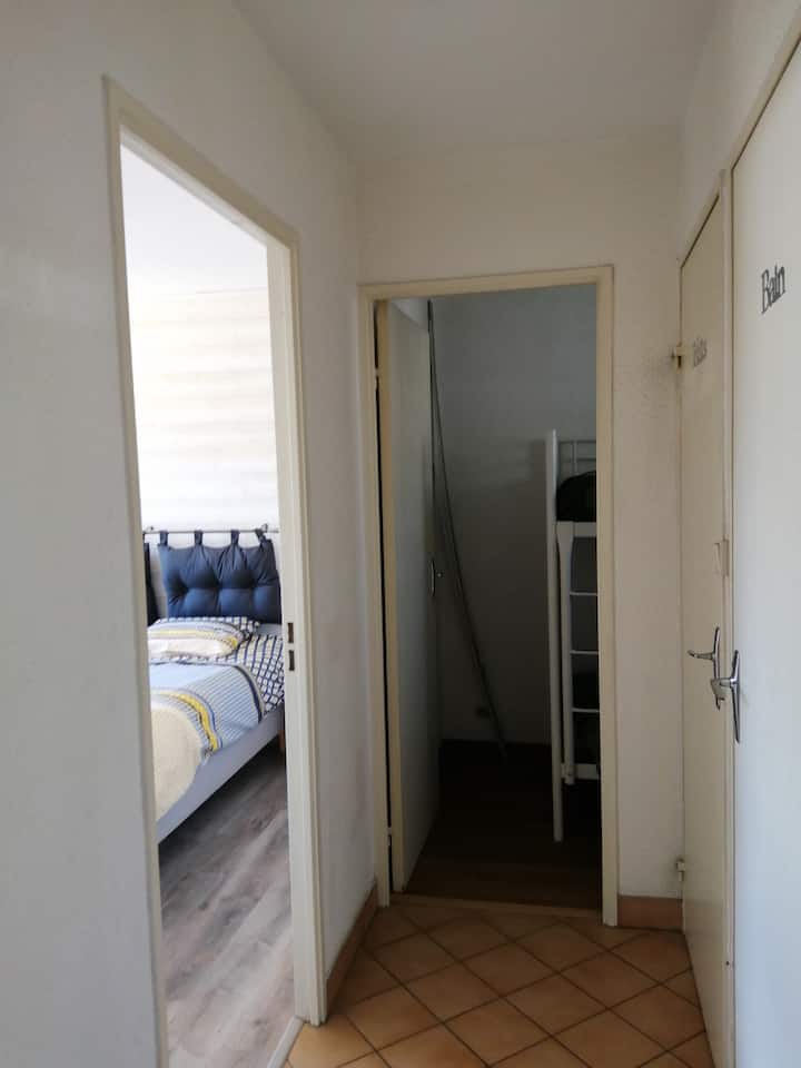 Korridor për te dy dhomat e gjumit