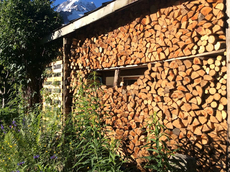 chalet from the road