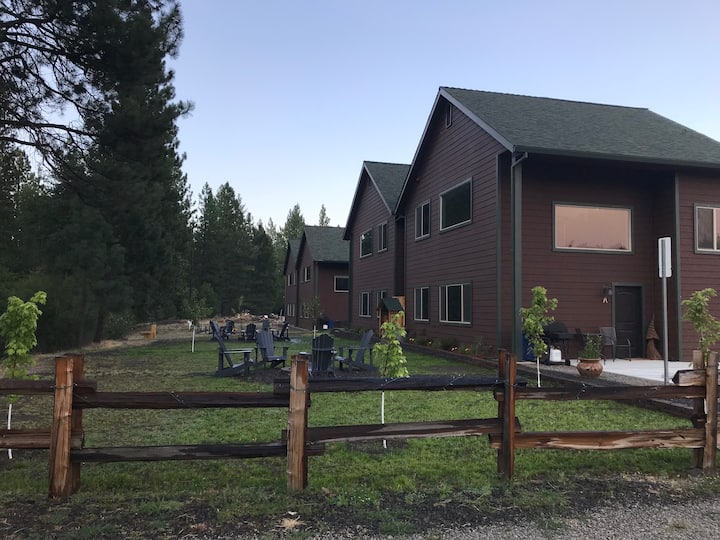 Fall River Mills Holiday Rentals & Homes California, United States