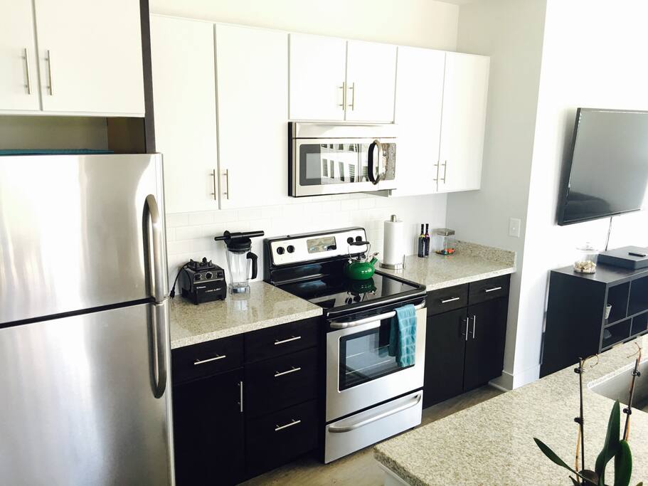 Modern and clean kitchen.