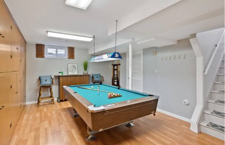 Couples Getaway W Pool Table 10 Min To Downtown Apartments For Rent In Denver Colorado United States