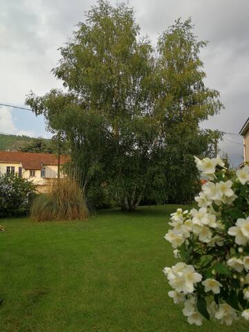 A 8 min à pied du centre, quartier calme, ch. 2 p.