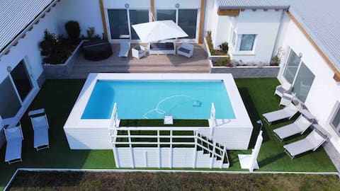 TheVilla holiday, villa with pool