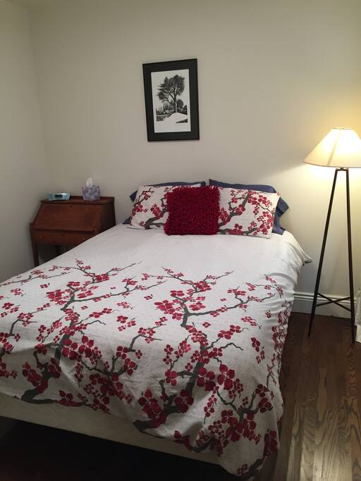 Bedroom (private)