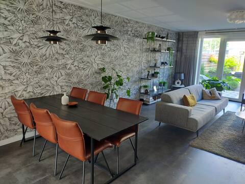 Beautiful modern home near Alkmaar city center