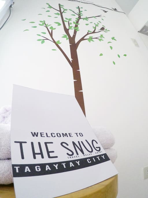 Anjo & Joyce welcomes you to The Snug!