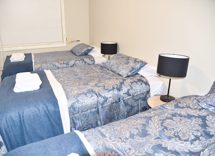 غرفة النوم 1