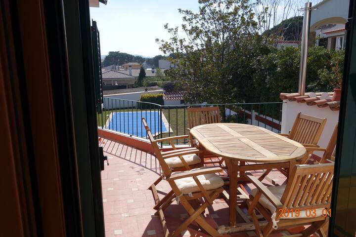 Casa en L’Escala, con todo lujo de detalles gallery image 3