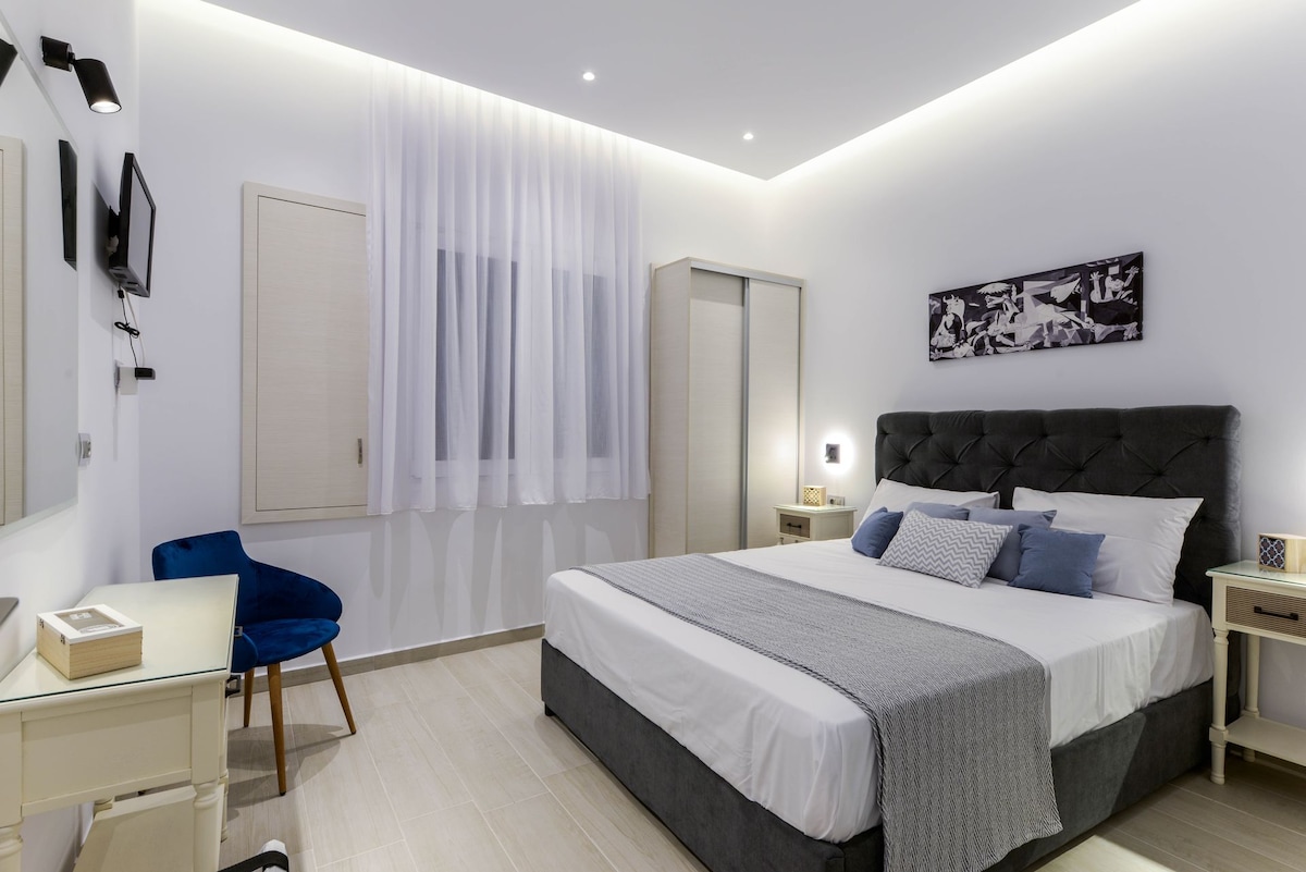 Spavaća soba 1 s privatnom kupaonicom