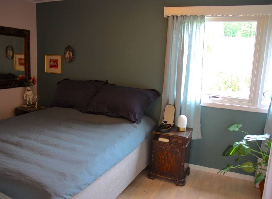 Master bedroom.