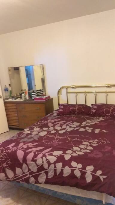 1st bedroom