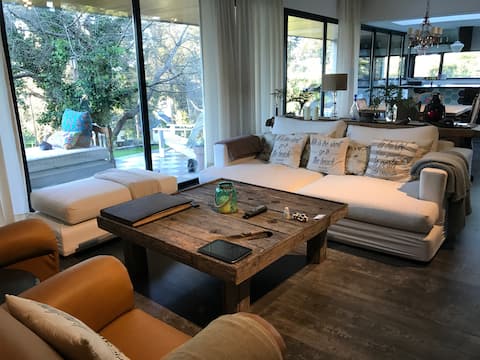 Airbnb con mejor rendimiento: Chic house in the mountains. en Sierra De Los Padres