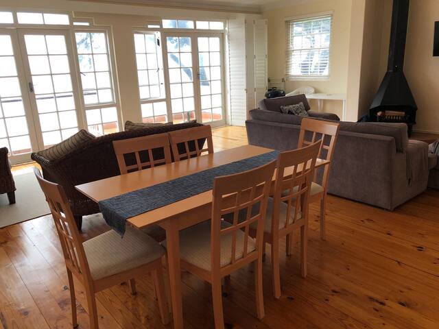 Rockridge Marina Lookout gallery image 4