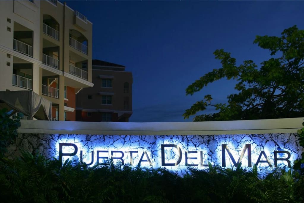 Puerta Del Mar Entrance