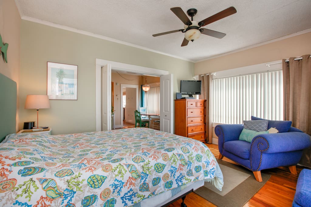 Welcome to your chilled coastal getaway.