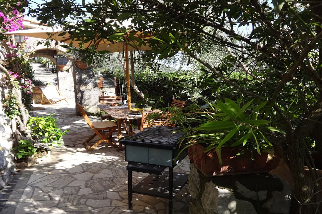 Outdoor space with barbecue bbq point at villa esposito in massa lubrense lettings vrbo