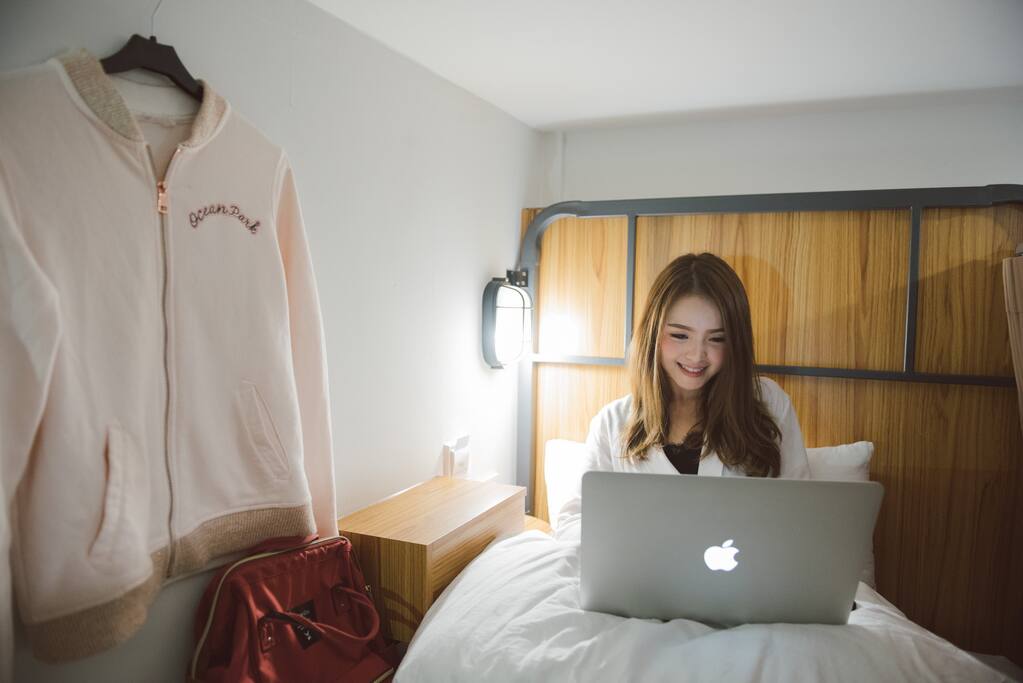 Privacy bunk bed