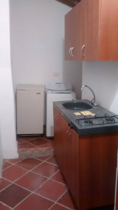 Cocina + Nevera y Lavadora