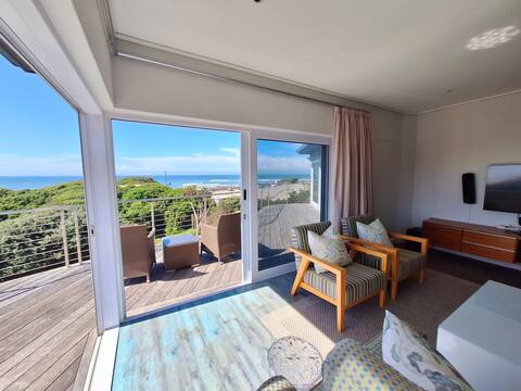 Seaside Beach House with Pool
