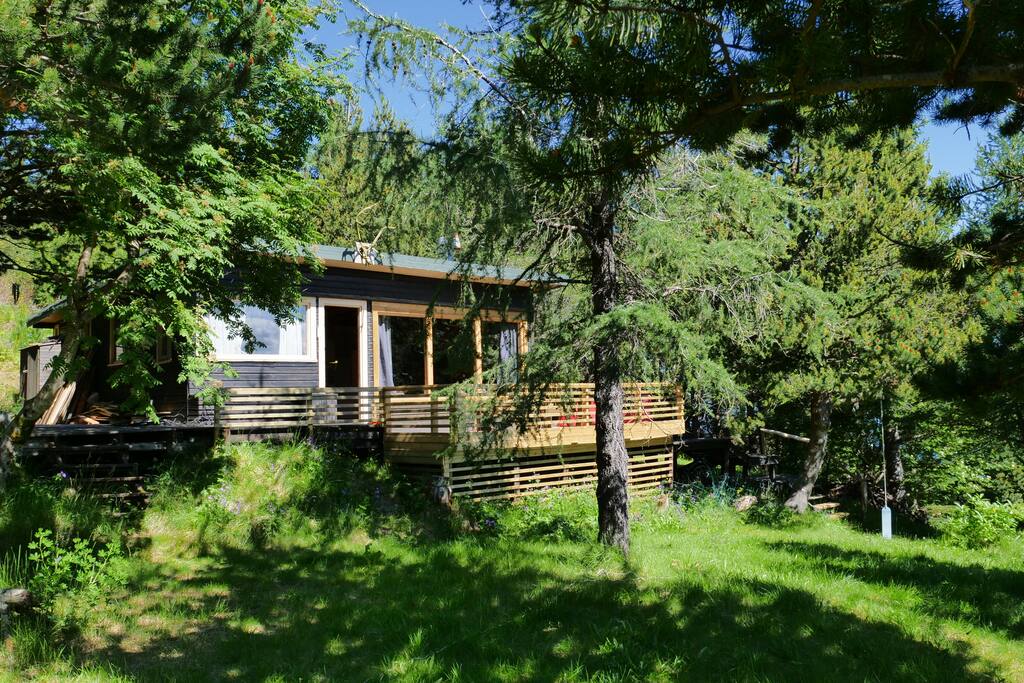 The mountain cabin Brekkubaer