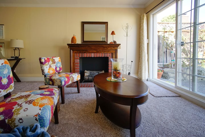 Clean&cozy Cottage Near Downtown Burlingame & Sfo - San Mateo, CA