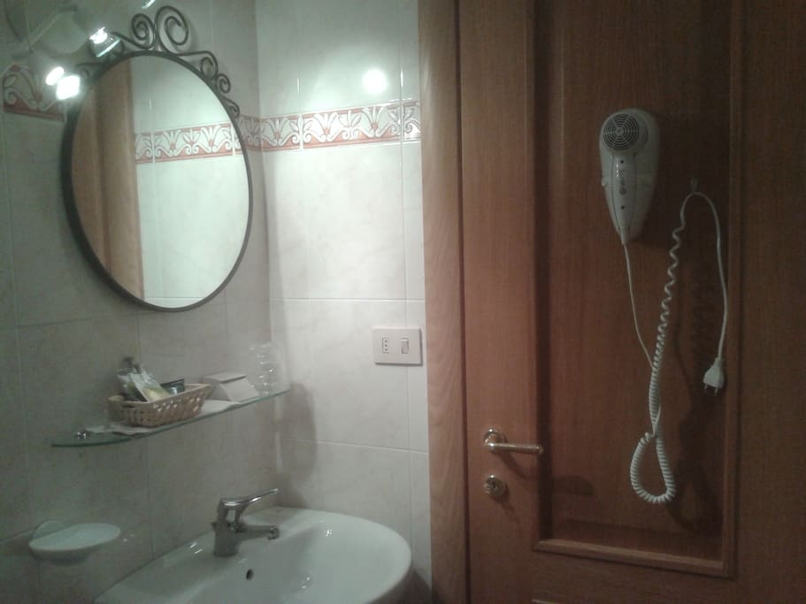 particolare di un bagno