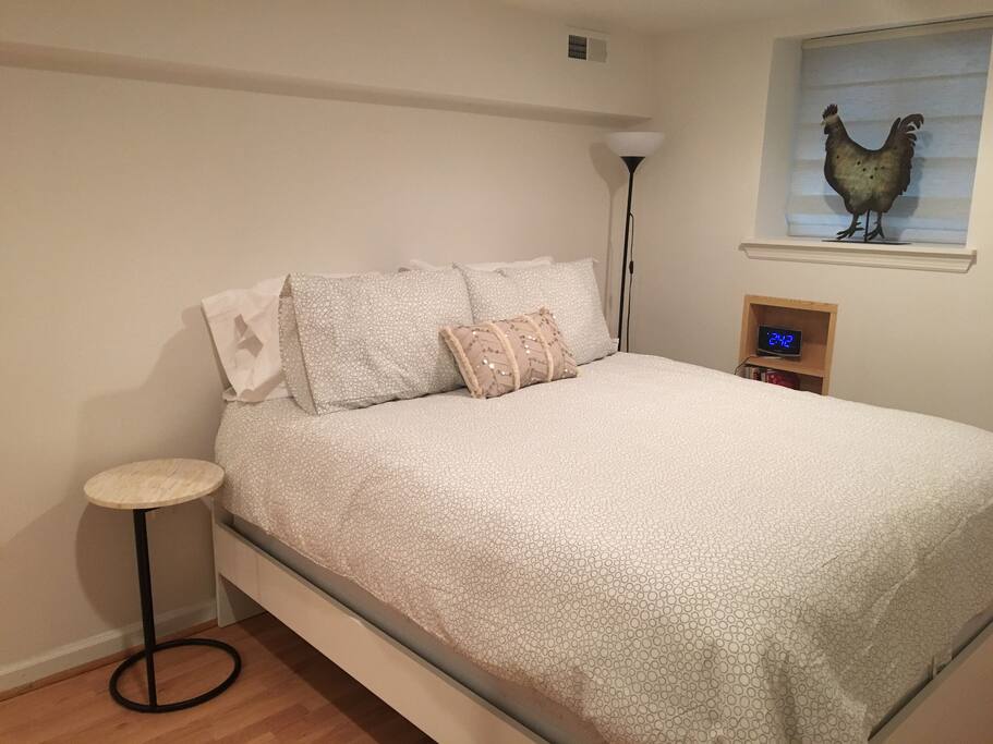 Queen Bedroom