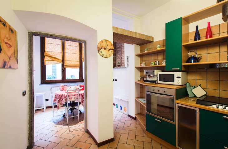 La Rosa Scarlatta – Upper town apartments 8 guests