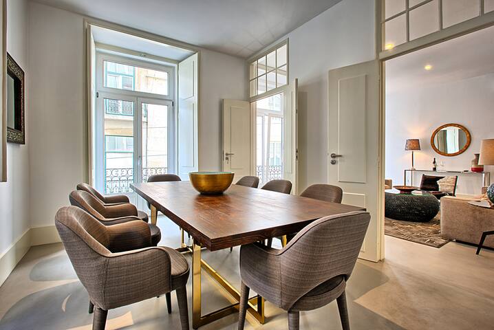 MyPlaceLisbon – Luxury Trindade I gallery image 2