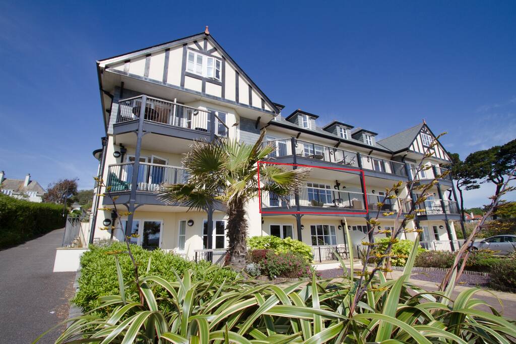 Queen Mary House and Sunrise marked in red