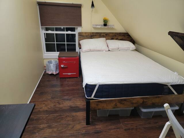 Brooklyn Bengals managed Airbnb listing 2
