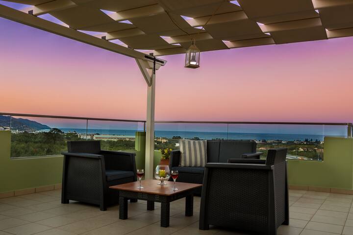 Villa Dimokratia-Private pool-Luxury & Comfort! gallery image 2