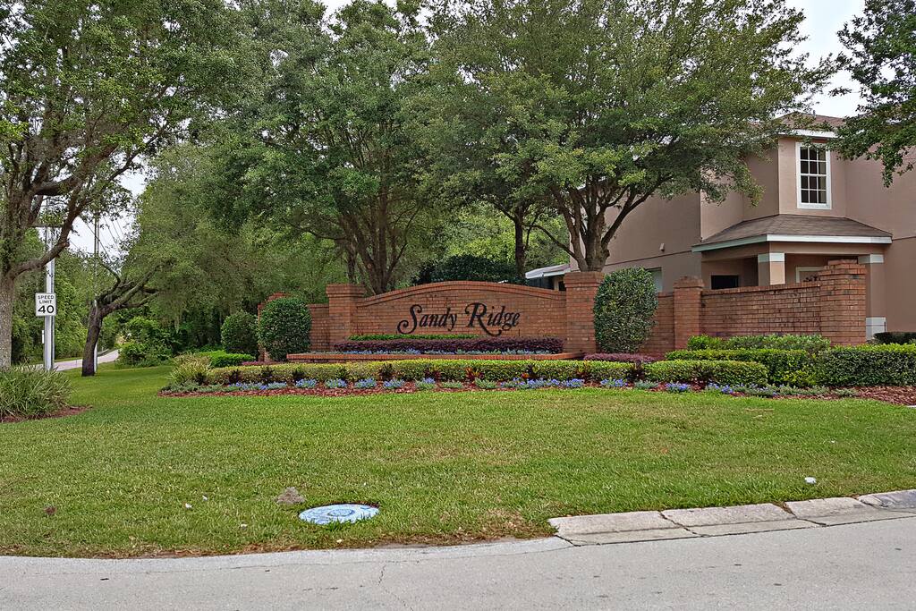 Sandy Ridge Community