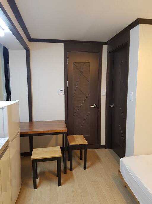 room1