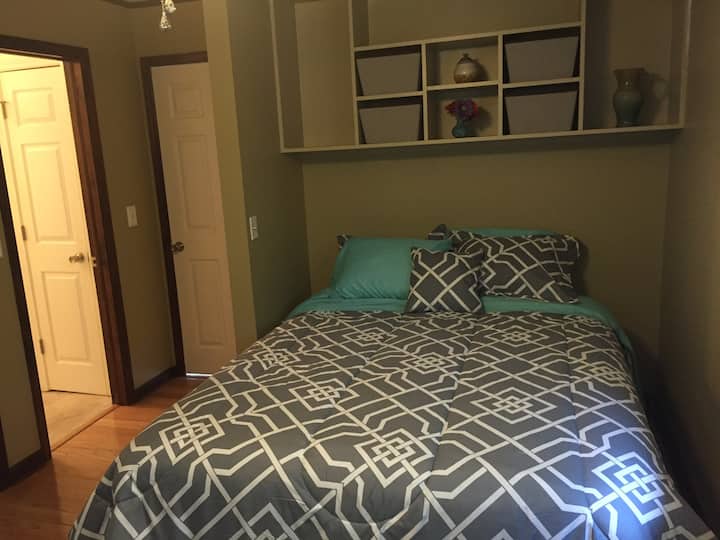 Pisgah Prost! Haus with Private Deck Houses for Rent in Pisgah Forest