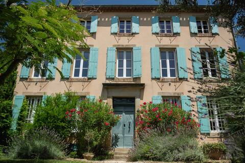 Le Manoir d 'Amiel swimming pool, hot tub 20/30 pax