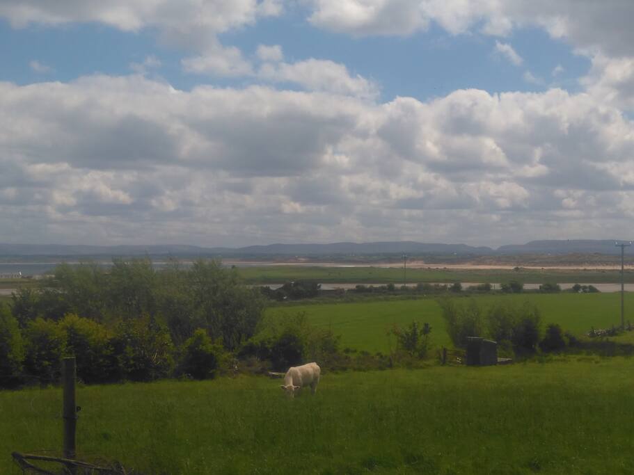 Beautiful sunny day overlooking Bartra Island and the Ox Mountains