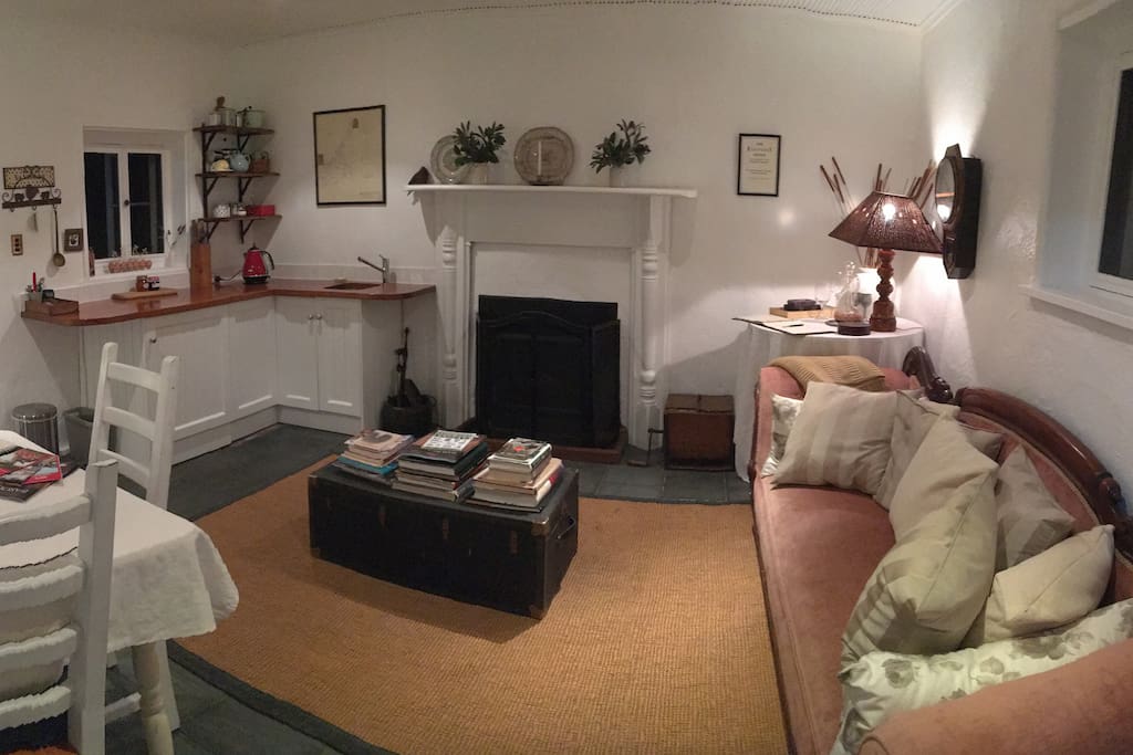 Cottage sitting room & kitchenette