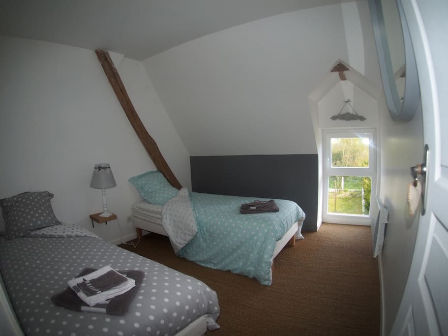 chambre 2 lits simples