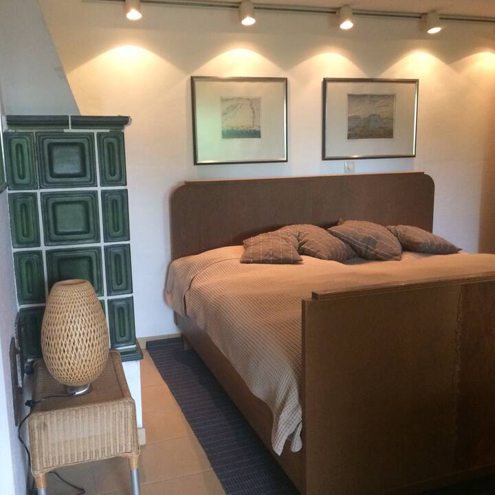 Double bed with single mattresses/ double bed with two separate mattresses

2 x 90 cm x 190 cm