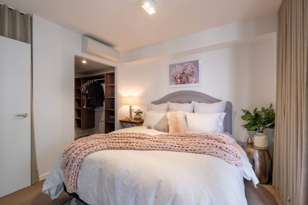 Main bedroom