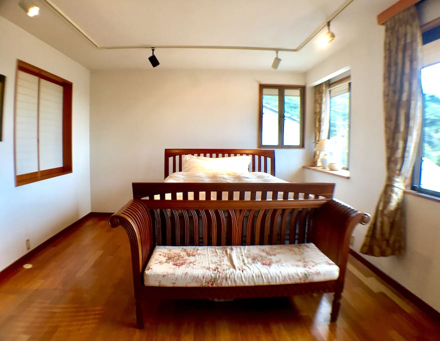 【THE KAMAKURA HOUSE】鎌倉ハウス Bedroom #1/主寝室