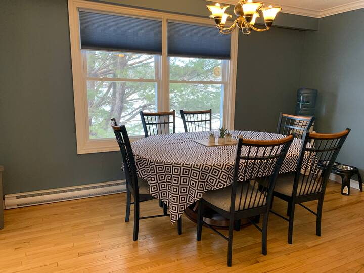 Top 8 Airbnb Vacation Rentals In Pointe au Baril, Canada Updated 2024