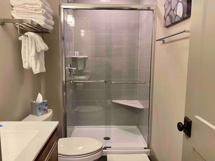 Top 9 Airbnb Vacation Rentals In Carmel, Indiana Updated 2024 Trip101