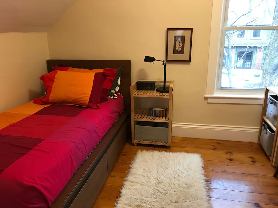 Comfortable twin storage bed