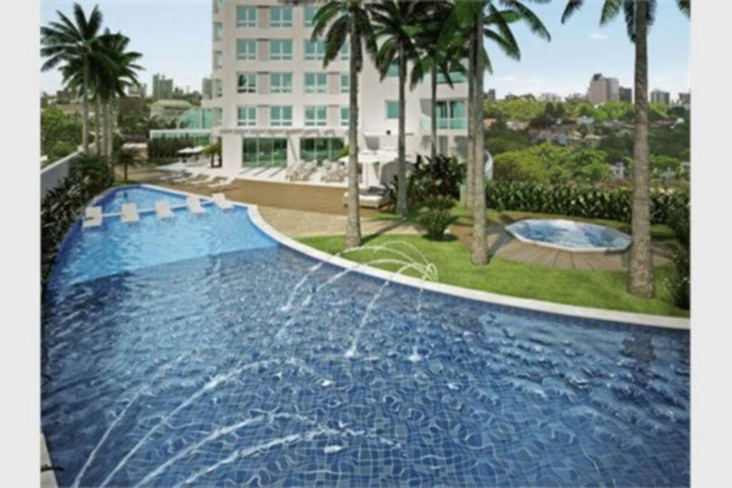 Piscina externa