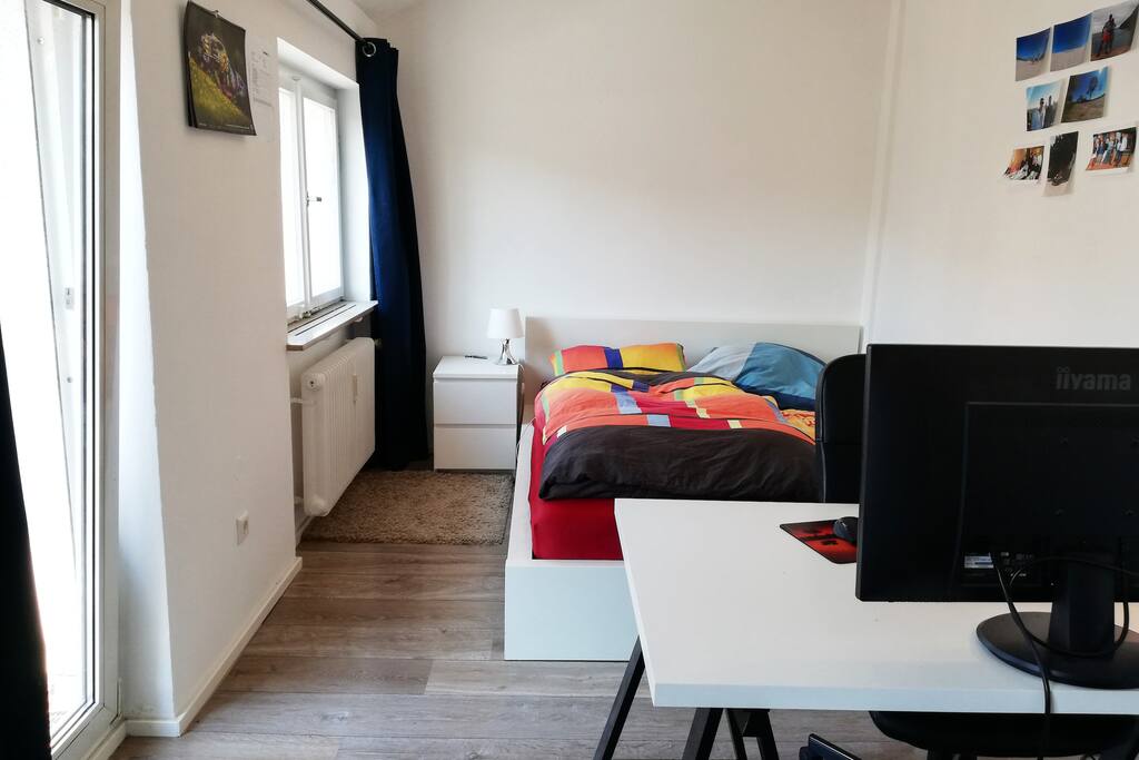 Wohn/Schlaf/Arbeitszimmer